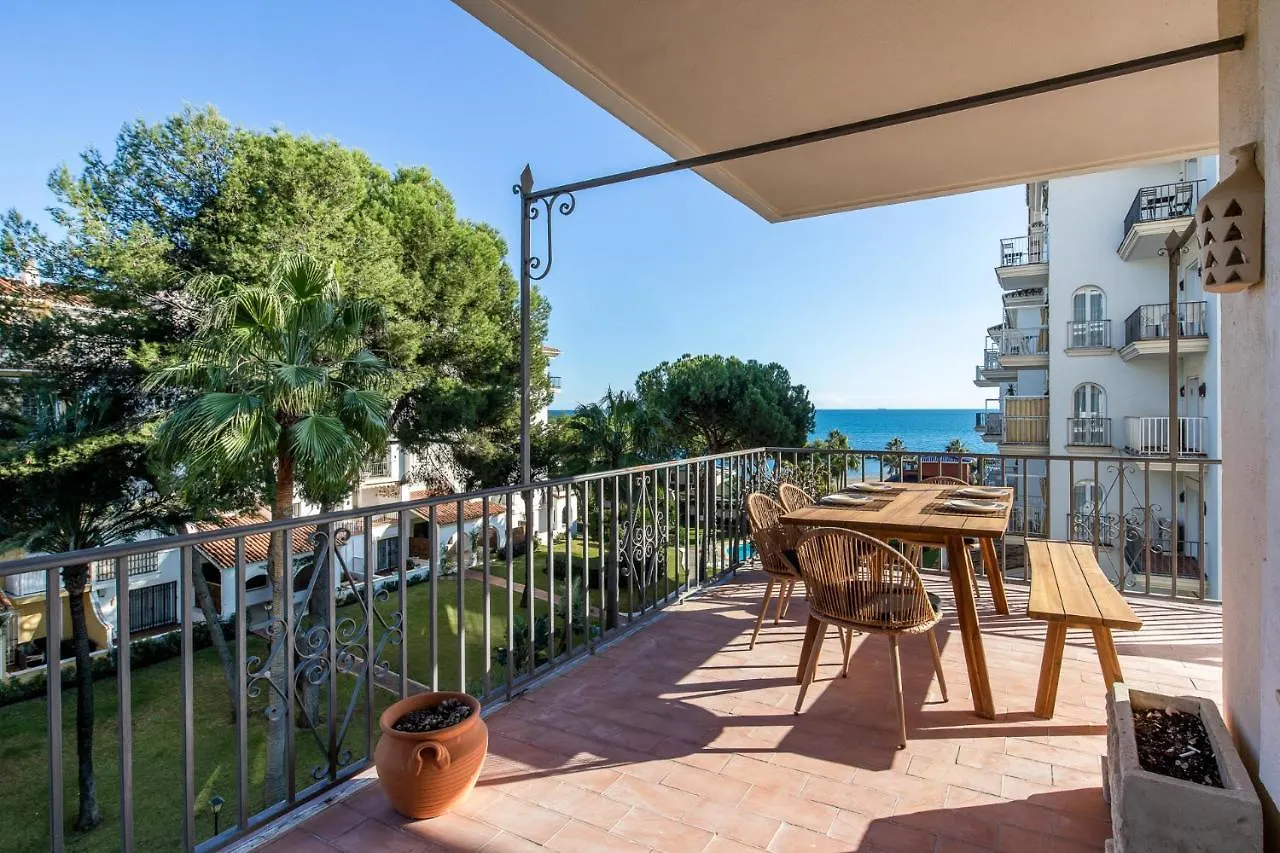 Luminoso Apartamento En Andalucia Del Mar Marbella Apartment