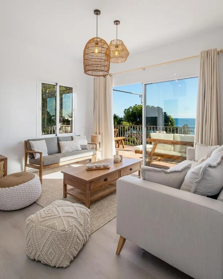 Luminoso Apartamento En Andalucia Del Mar Marbella