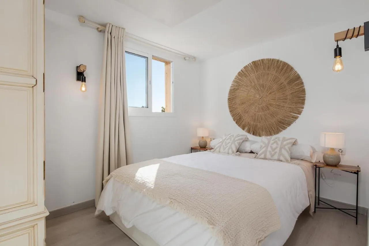 Luminoso Apartamento En Andalucia Del Mar Marbella