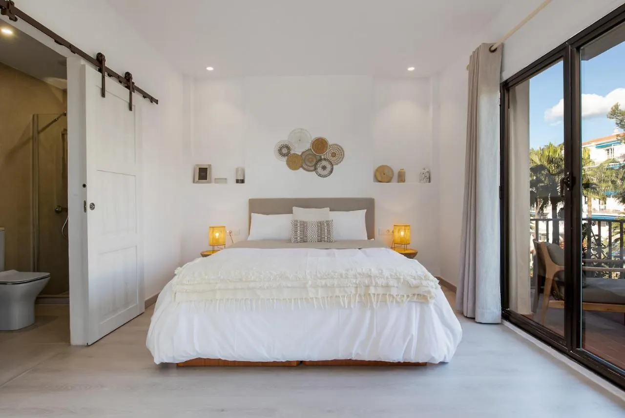 Apartment Luminoso Apartamento En Andalucia Del Mar Marbella