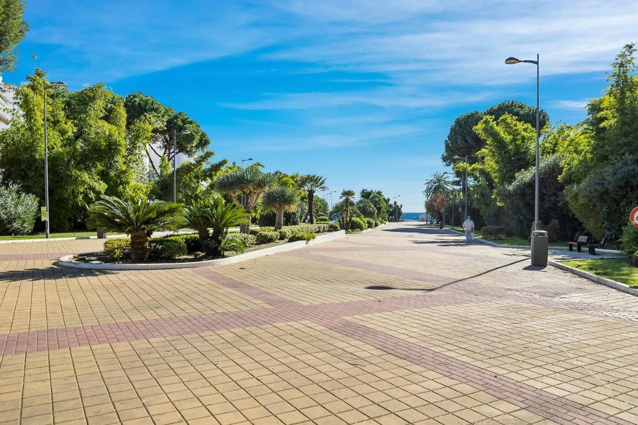 Apartment Luminoso Apartamento En Andalucia Del Mar Marbella
