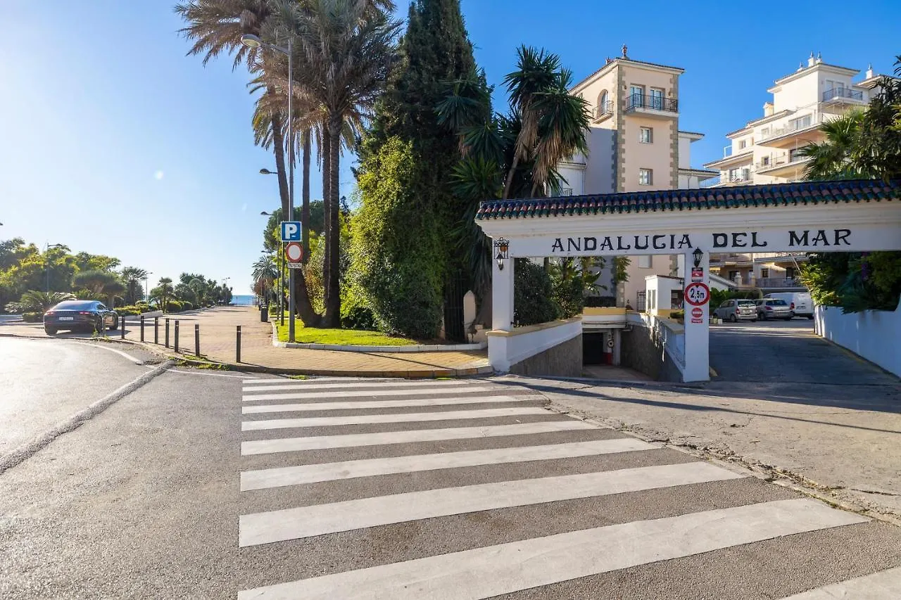 Luminoso Apartamento En Andalucia Del Mar Marbella Apartment